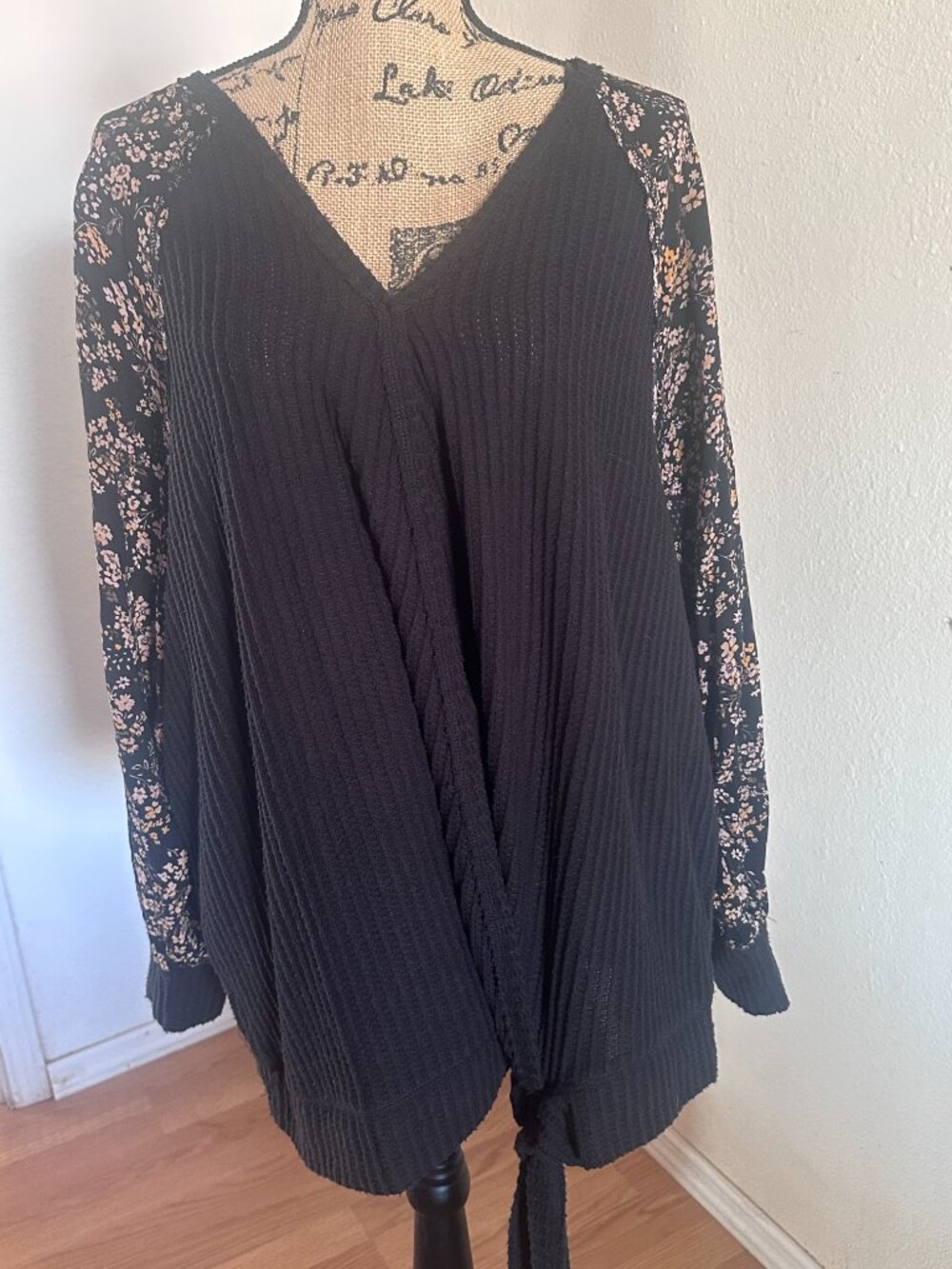Maurices  S Scoop Neck Mixed Fabric Pullover Blouse Long Dolman Sleeve Knit Top